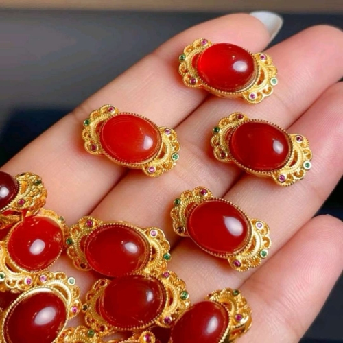 天然红玛瑙直孔