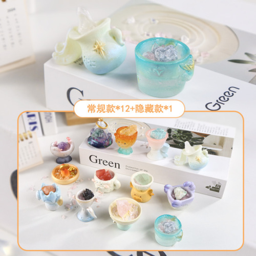 新款十二星座盲盒卡通创意设计水晶装饰品摆件桌面树脂工艺品盲盒