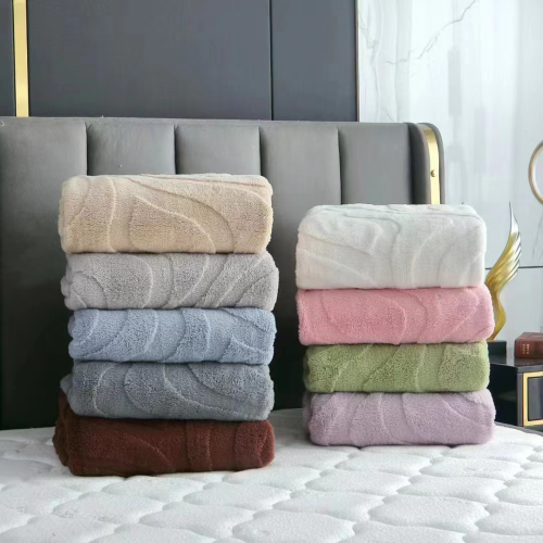 新款批发舒棉绒塔芙绒毛毯休闲毯波浪纹提花单层毯双面披肩沙发毯