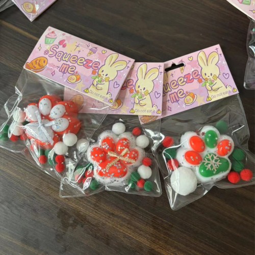 圣诞捏捏节学生创意礼品圣诞猫爪捏捏乐解压柔软整蛊减压跨境玩具