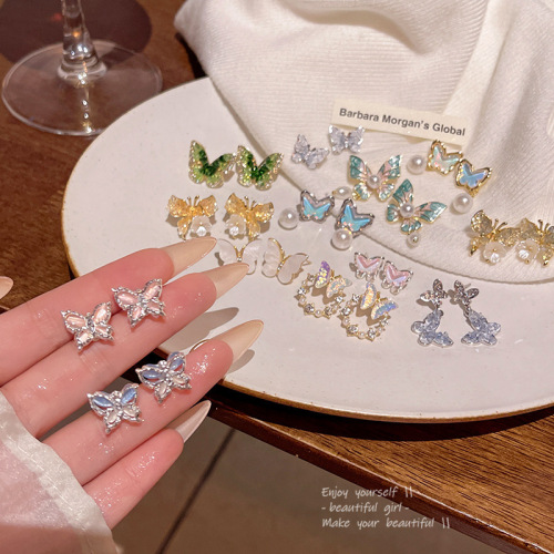 韩系爆款超仙水晶蝴蝶耳环女小众高级感百搭气质珍珠耳钉耳饰批发