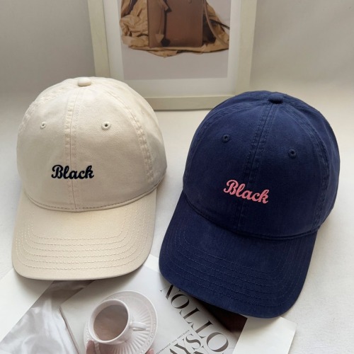 显脸小春秋新款鸭舌帽女立体刺绣字母软顶百搭学生休闲棒球帽潮男