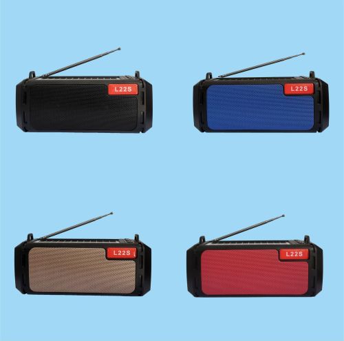 跨境新款太阳能蓝牙音箱带手电筒插卡U盘收音多功能家用户外音响