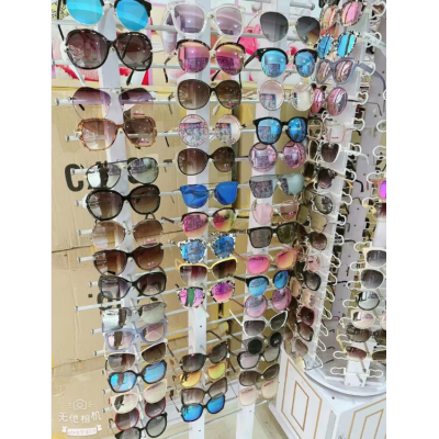 Fashionable Sunglasses Wholesale Stall Supply Sunglasses Ten Yuan Model Men's and Women's Sunglasses Sunglasses