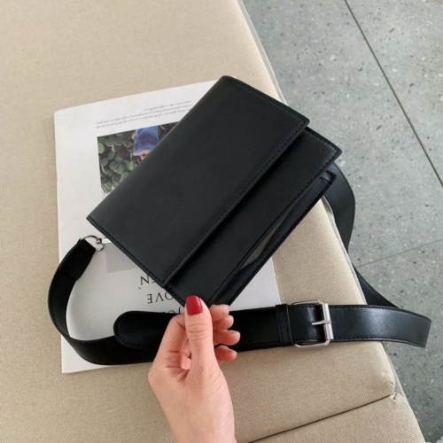 Solid Color Bag Women‘s New Korean Fashion Simple Wide Shoulder Strap Crossbody Shoulder Bag Small Square Bag One Piece Dropshipping