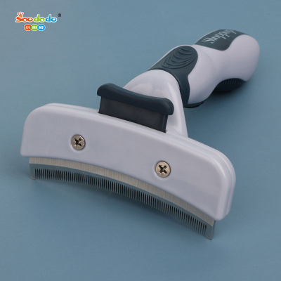 Soododo XDL-94910 Pet comb for cats and dogs knotted curved Shaver Remove hair Clean Beauty button Hair removal comb pet supplies