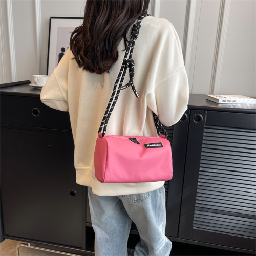 fashion street fashion sports women‘s bag wholesale simple large capacity shoulder bag korean casual messenger bag