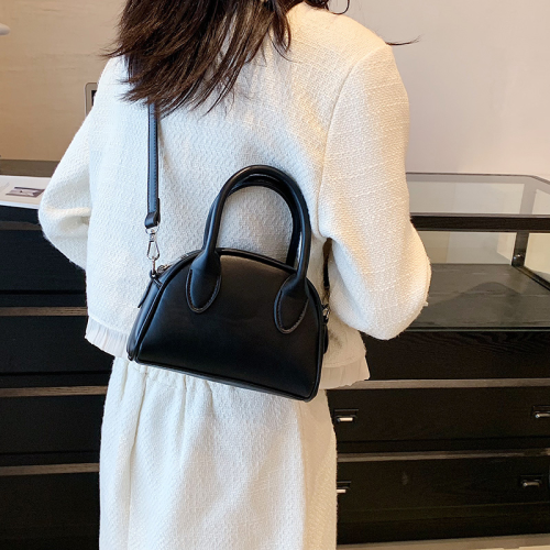 niche handbags women‘s wholesale new versatile ins fashion shell bag high-grade shoulder messenger bag