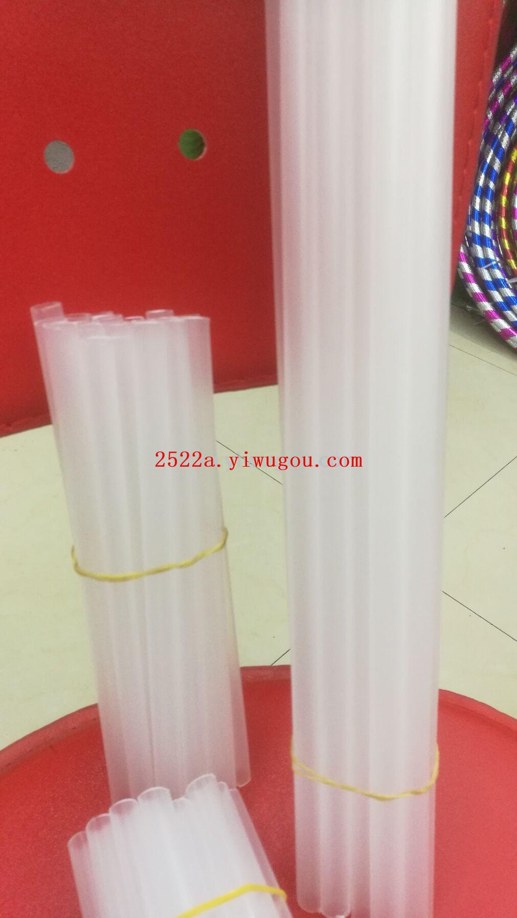 白色半透明直管批发实拍